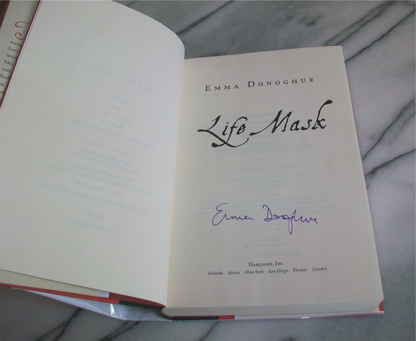 *Signed* LIFE MASK By Emma Donoghue 2004 1st US Edition 1st Print HC/DJ